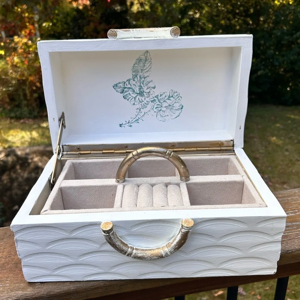 Global Views Textured floral bamboo Chinoiserie jewelry White Storage Box India
